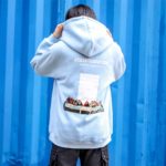 Sweat à capuche la scène imprimé – Image 3
