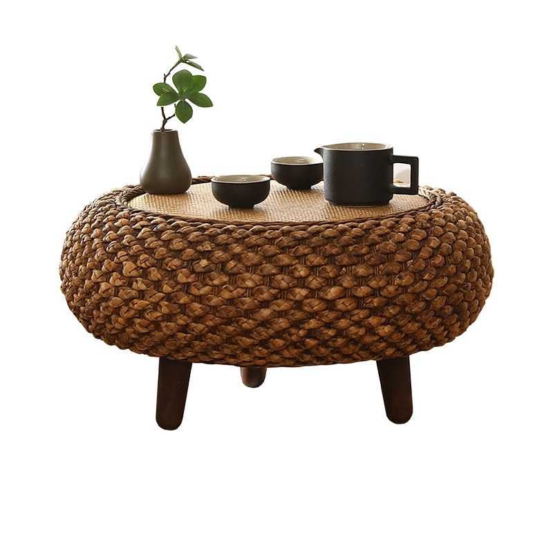 Table basse ronde en rotin pour le thé, fabriquée à la main