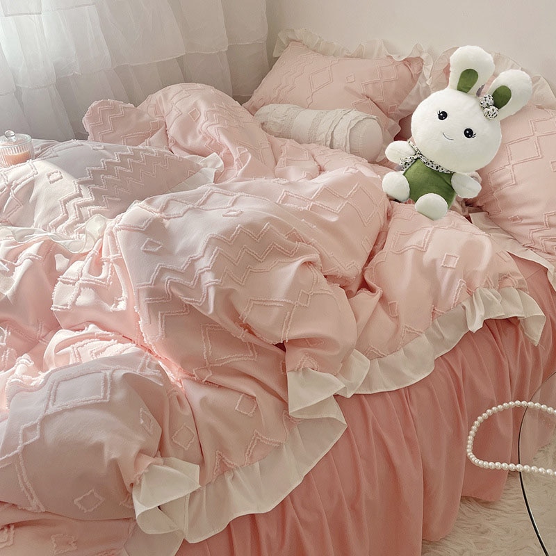 107654-gyrpqx.jpg Ensemble 4 pièces à volants, princesse, housse de couette, drap de lit et taies d'oreiller – Image 1