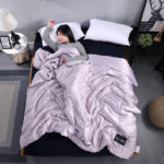 Couette de lit en satin de soie, douce, confortable et légère – Image 2