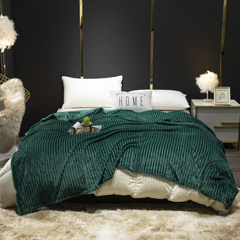 137287-lk5pwn.jpg Couverture en peluche douce, couvre-lit confortable pour l'hiver – Image 1