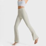 Legging de fitness en nylon, jambes évasées, taille haute, avec poche cachée – Image 6