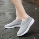 Baskets de marche vulcanisées en coton, chaussures plates à enfiler, légères et confortables – Image 2