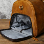 Sac de voyage en cuir de vachette, classique, à bandoulière – Image 5