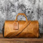 Sac de voyage en cuir de vachette, classique, à bandoulière – Image 13