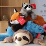 Peluche d'animaux paresseux, raton laveur, renard, crocodile, douce et confortable, de 43 à 63 cm – Image 5