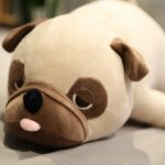Peluche géante coussin, chien Carlin couché, douce et confortable, 50 à 85 cm – Image 6